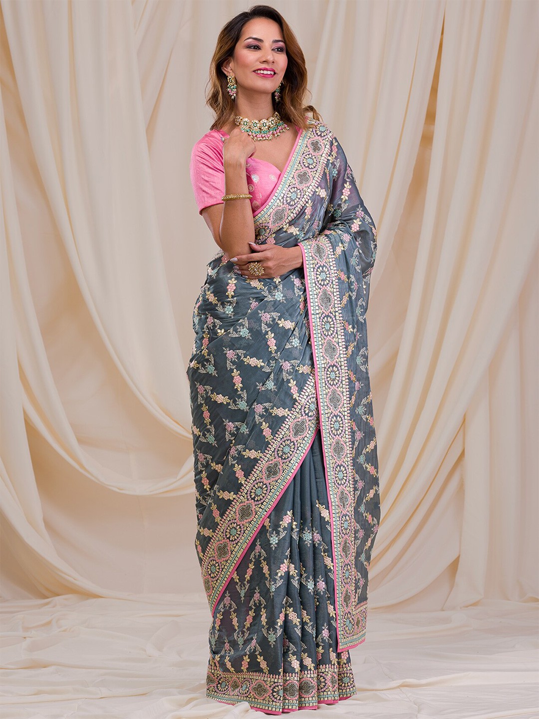 

Koskii Floral Embroidered Mirror Work Poly Chiffon Saree, Grey