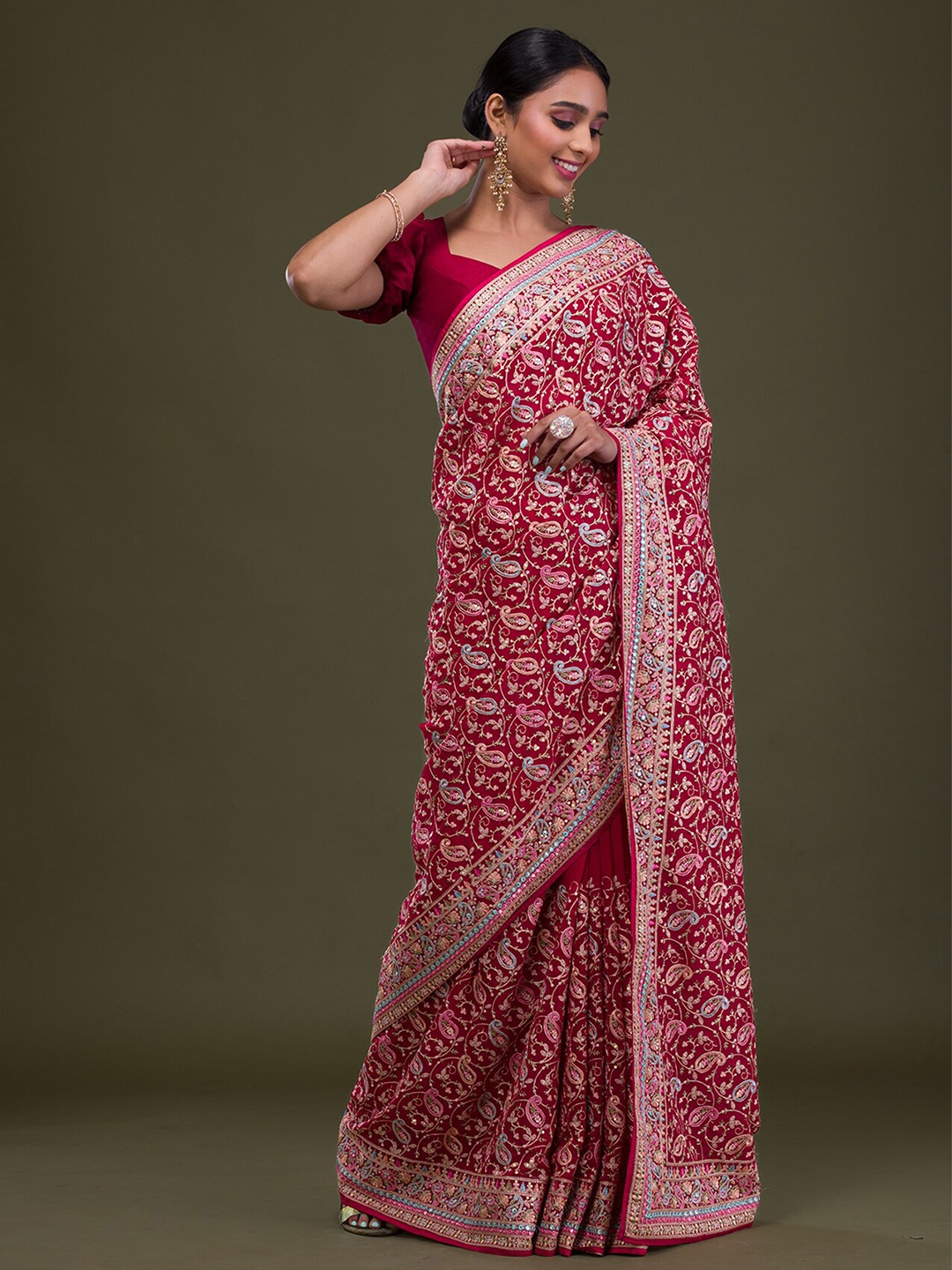 

Koskii Paisley Embroidered Sequinned Saree, Pink