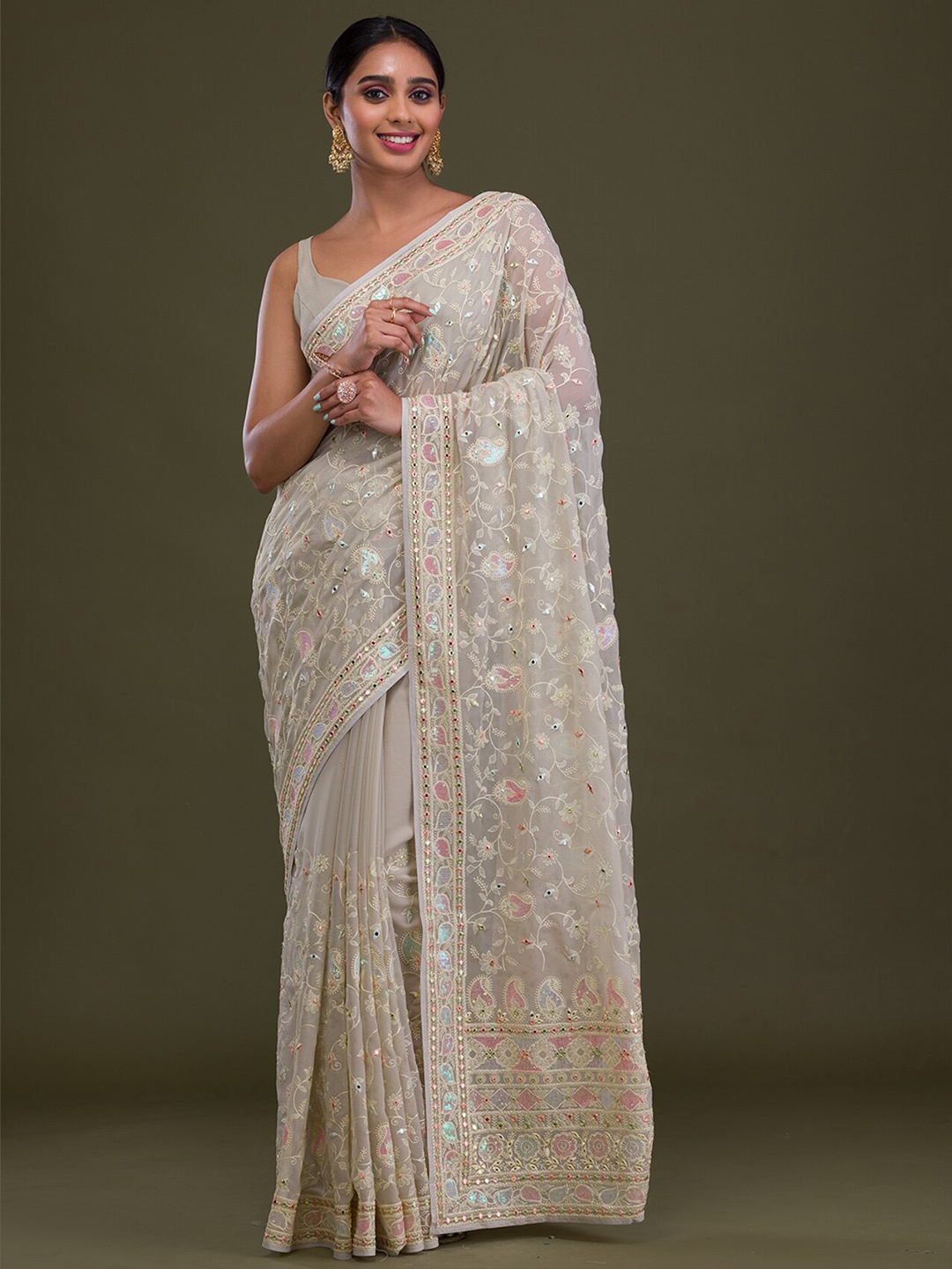 

Koskii Paisley Embroidered Sequinned Saree, Green