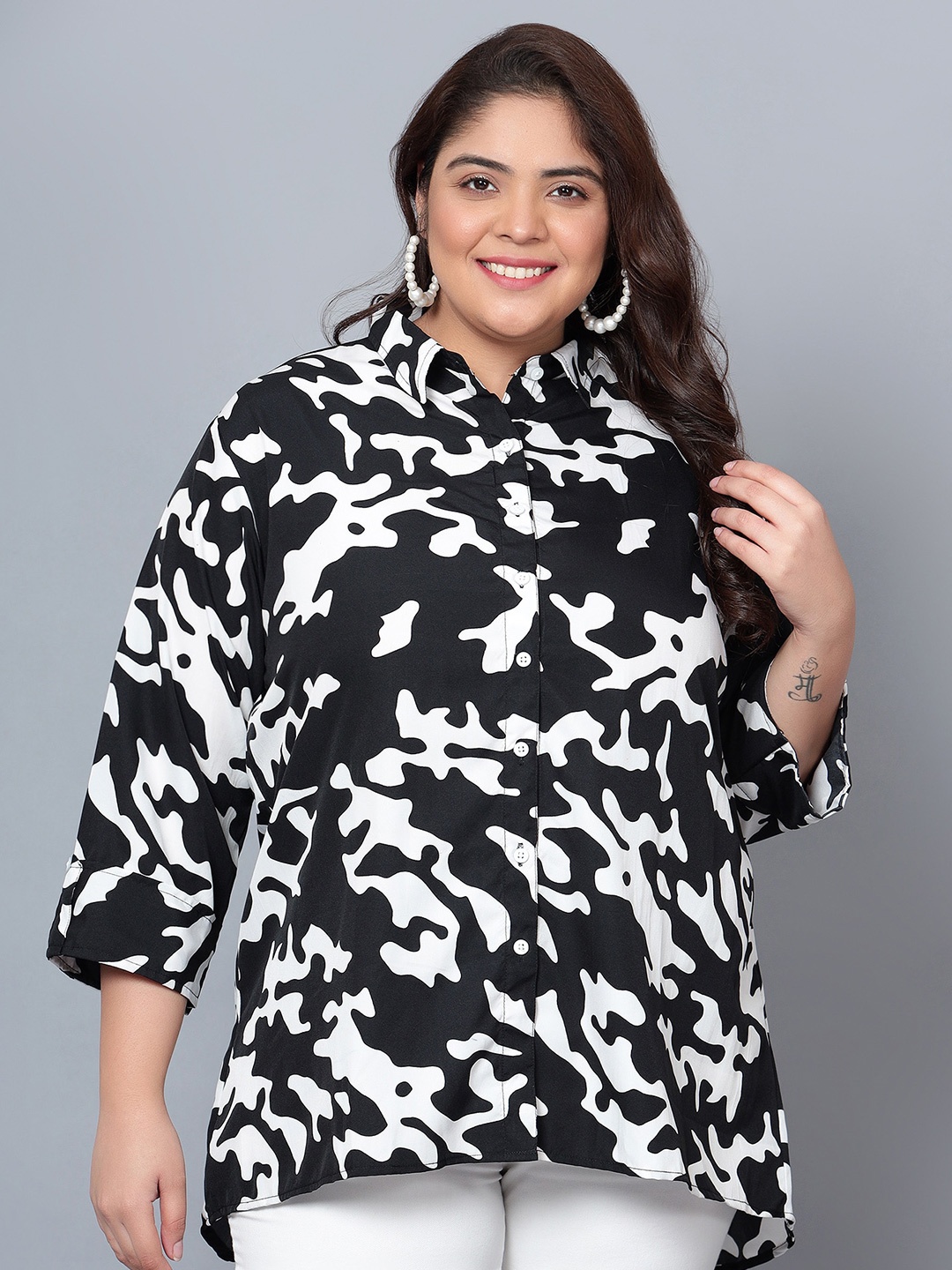 

Indietoga Plus Size Classic Abstract Printed Casual Shirt, Black