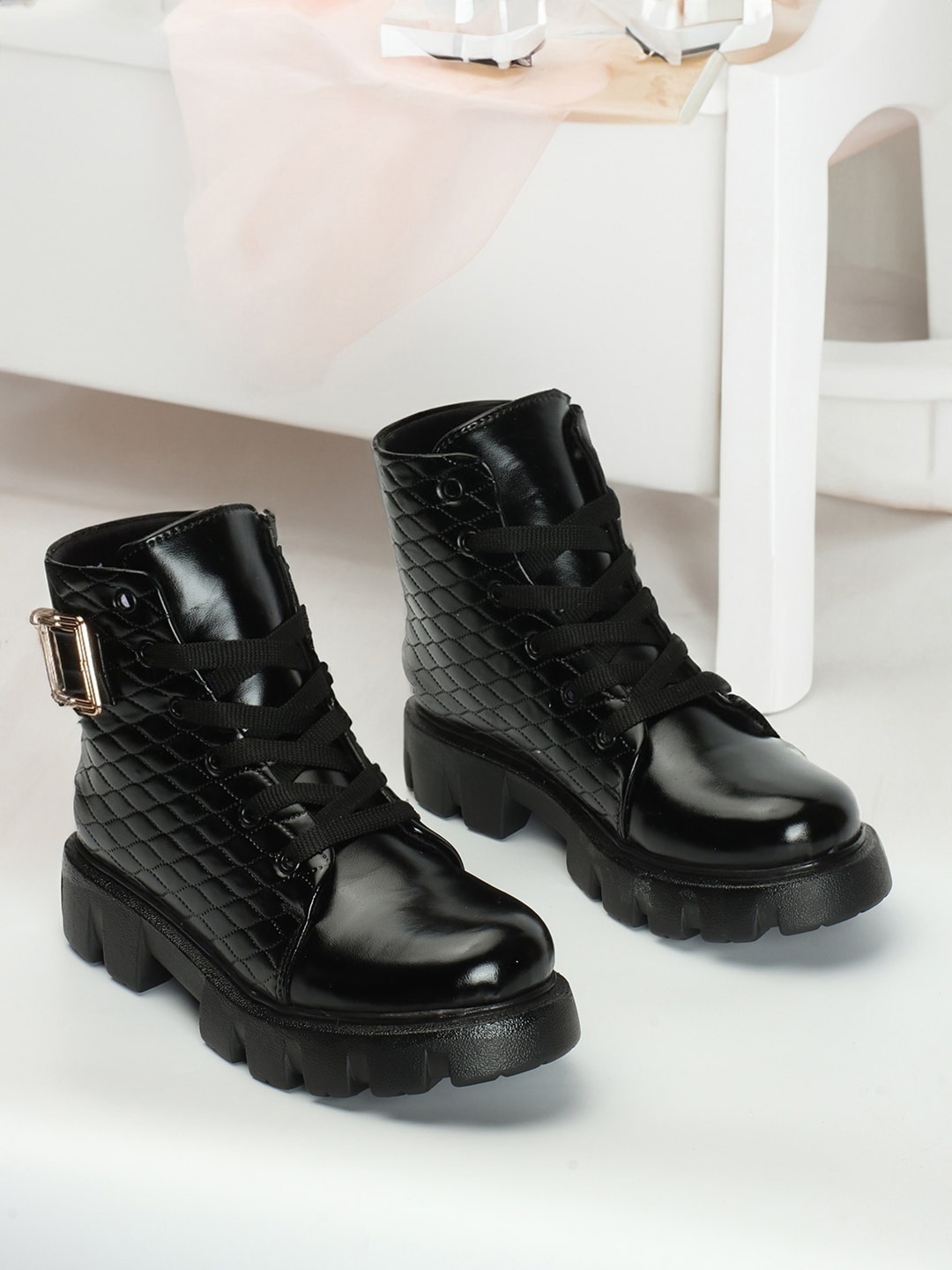 

The Roadster Lifestyle Co. Women Textured Lace-Up Chelsea Boots, Black