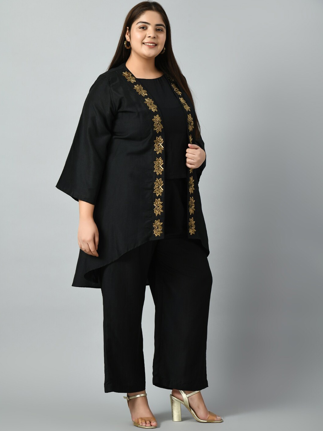 

PrettyPlus by Desinoor.com Plus Size Top With Trouser & Shrug, Black