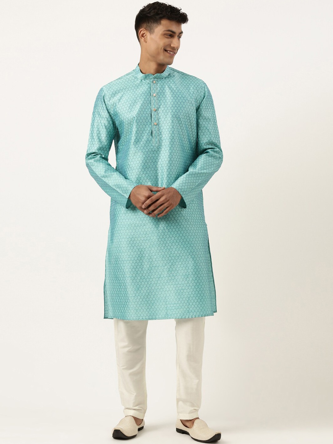

TheEthnic.Co Woven Design Mandarin Collar Regular Kurta with Trouser, Green