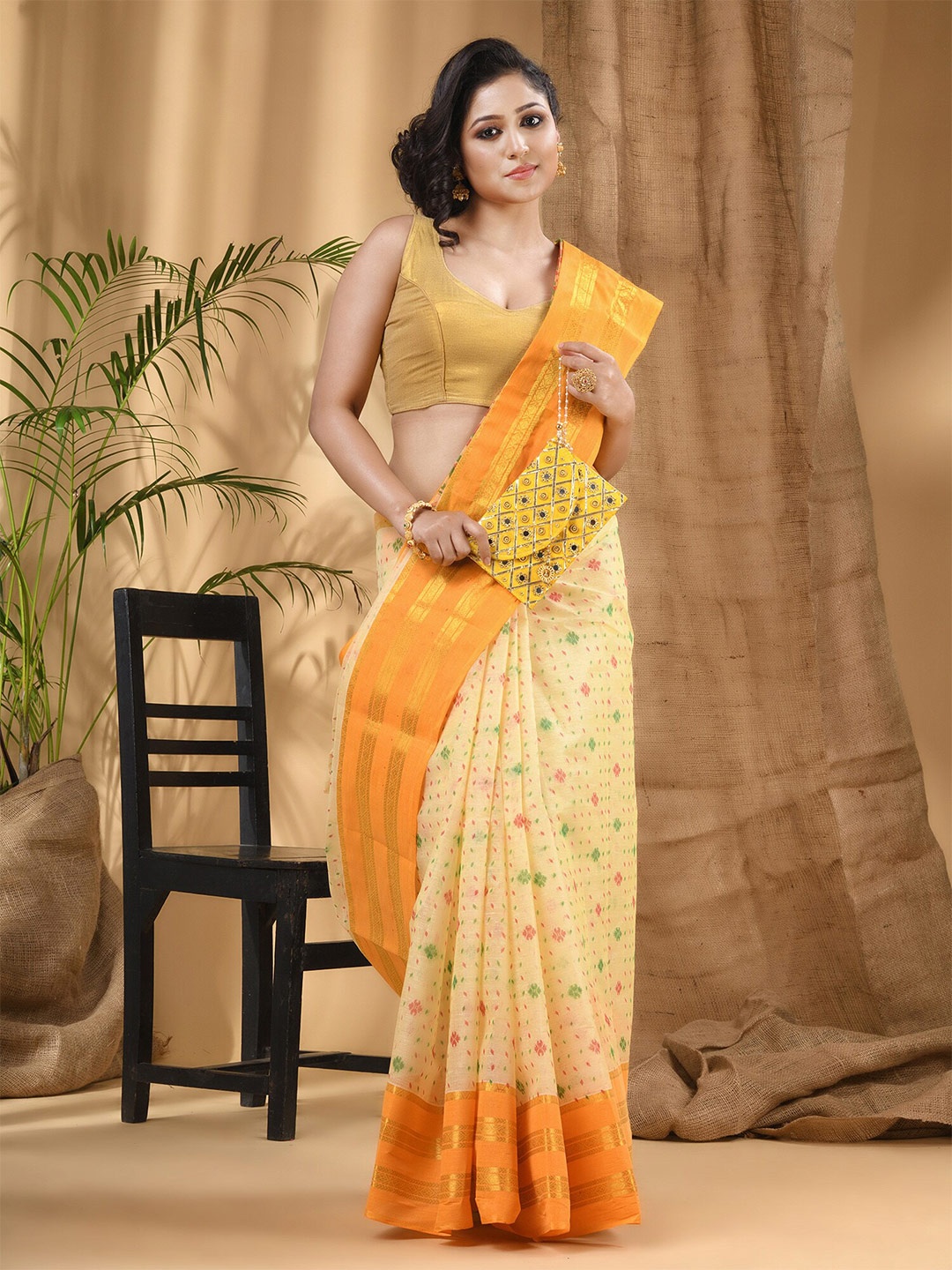 

DESH BIDESH Ethnic Motifs Printed Zari Pure Cotton Taant Saree, Yellow
