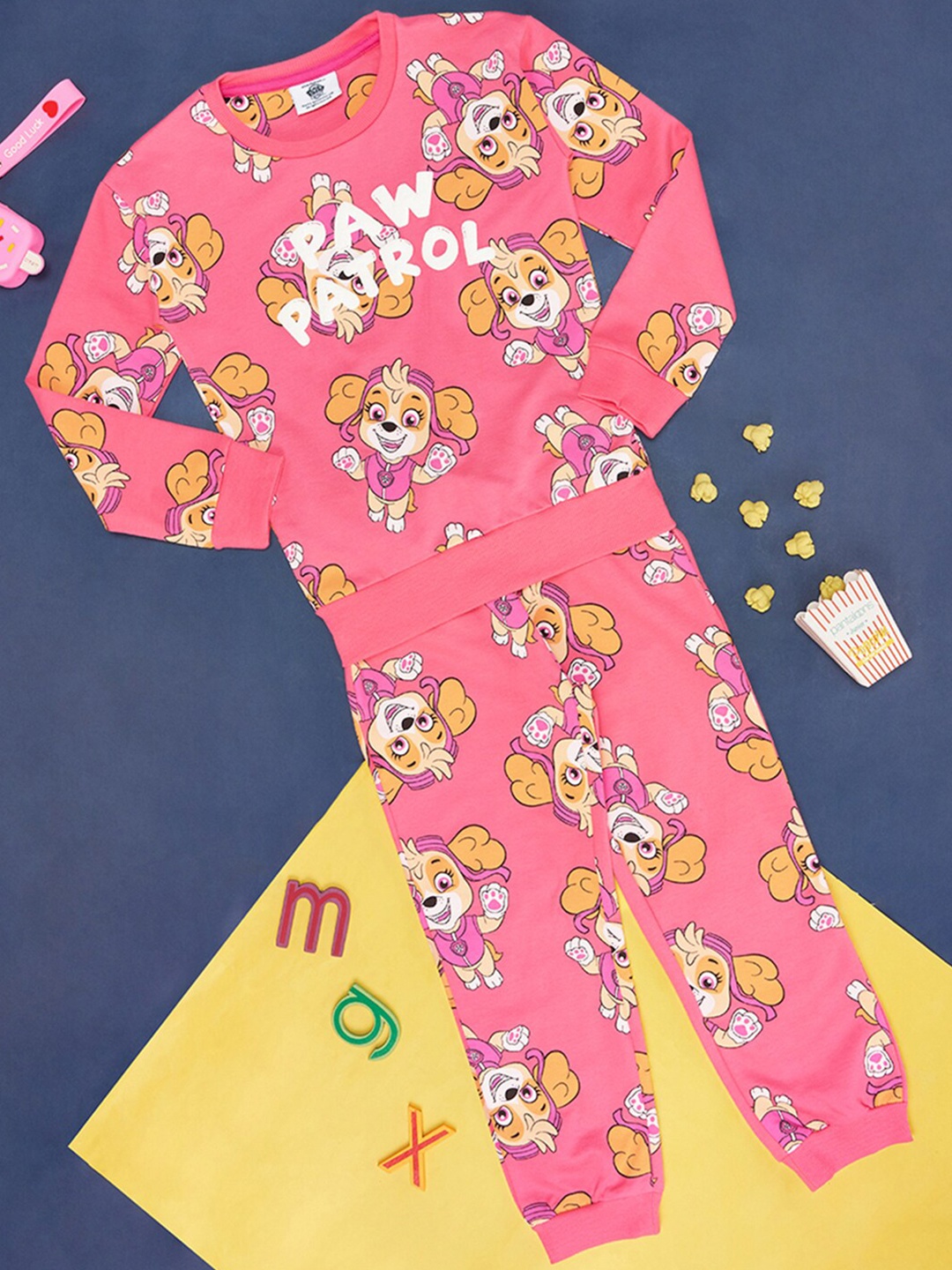 

Pantaloons Junior Girls Printed Pure Cotton T-shirt with Trousers, Pink