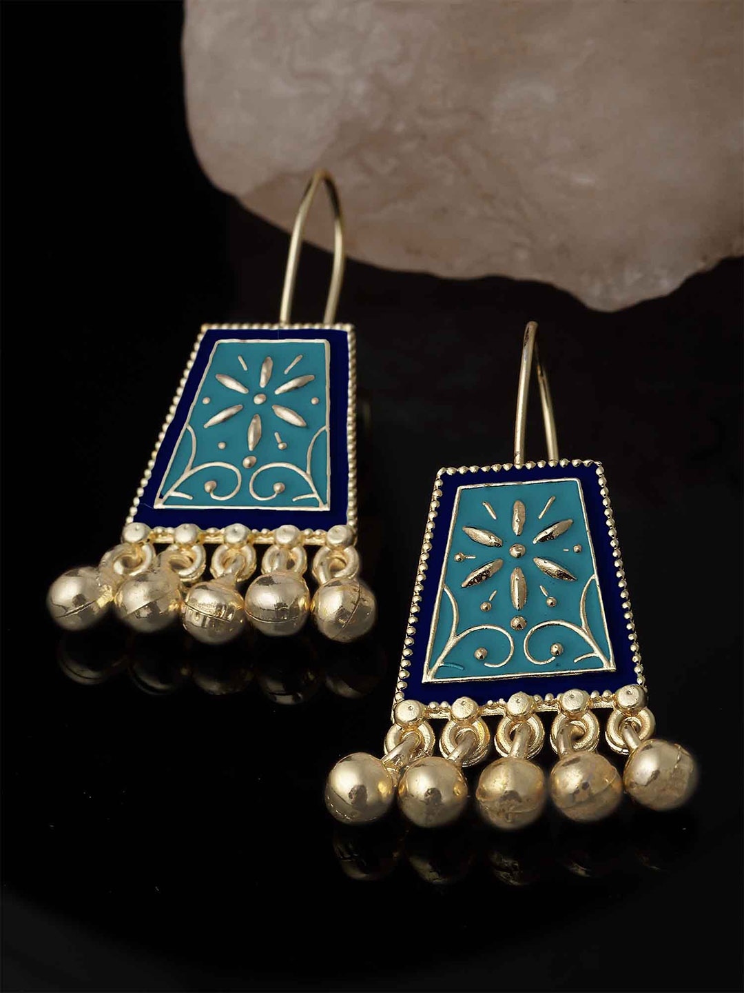 

KARATCART Gold-Plated Contemporary Drop Earrings