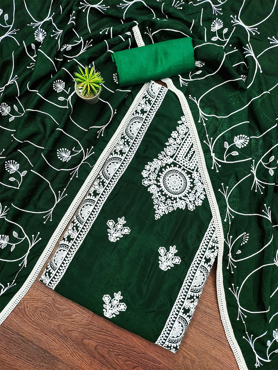 

KALINI Ethnic Motif Embroidered Unstitched Dress Material, Green