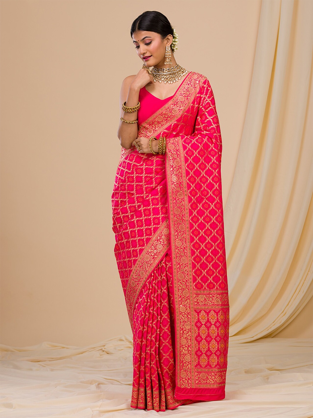 

Koskii Ethnic Motifs Woven Design Zari Banarasi Saree, Pink