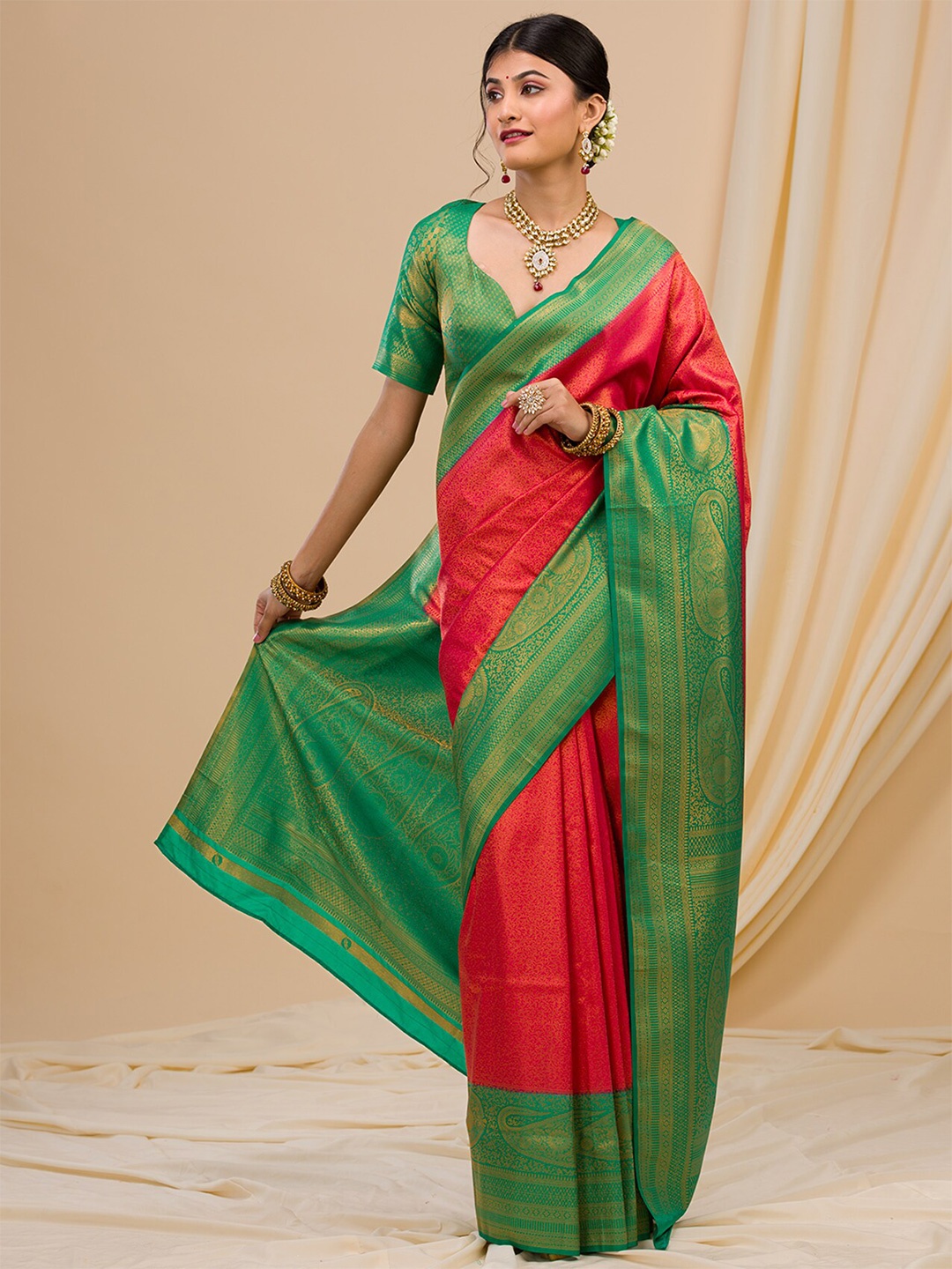 

Koskii Woven Design Zari Saree, Red