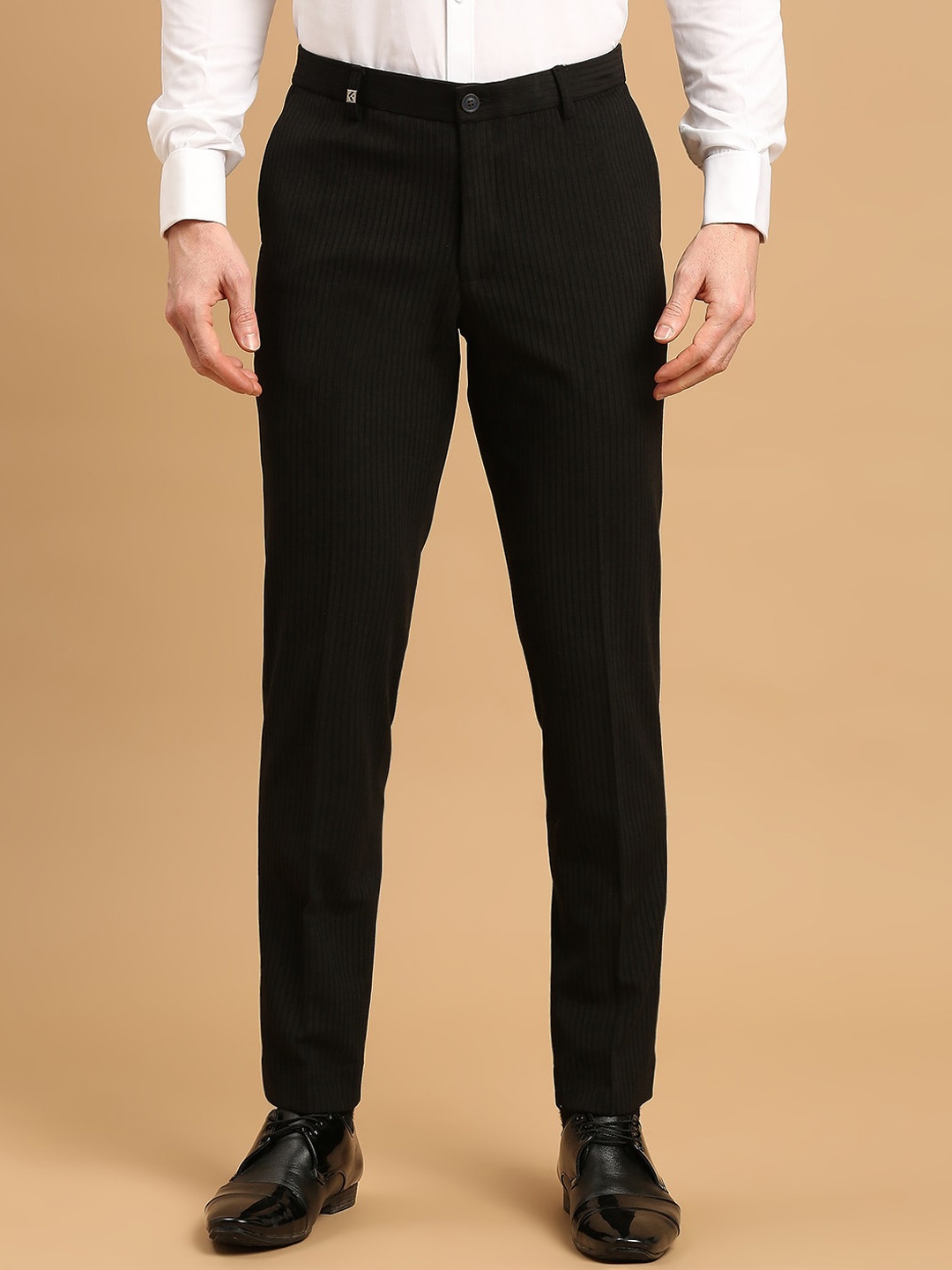 

ESSAS club Men Pencil Slim Fit Plain Formal Trousers, Charcoal