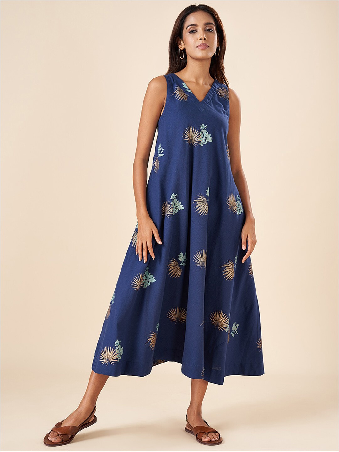 

AKKRITI BY PANTALOONS Floral Printed A-Line Midi Dress, Blue