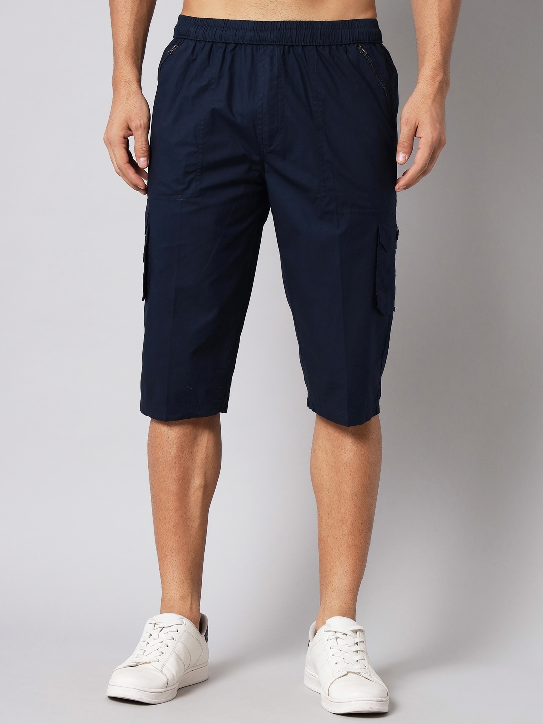 

STUDIO NEXX Men Mid-Rise Loose Fit Pure Cotton Cargo Shorts, Navy blue