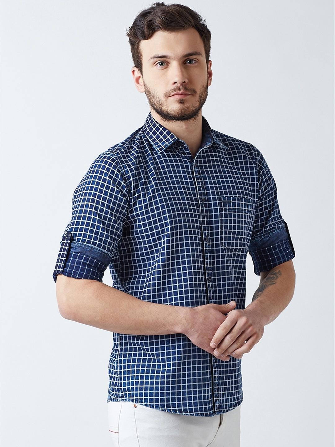 

Crimsoune Club Men Navy Blue Standard Slim Fit Checked Casual Shirt