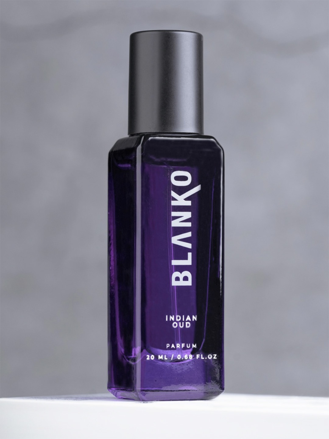 

BLANKO Indian Oud Men Long Lasting Parfum With Time Lock Technology - 20ml, Purple