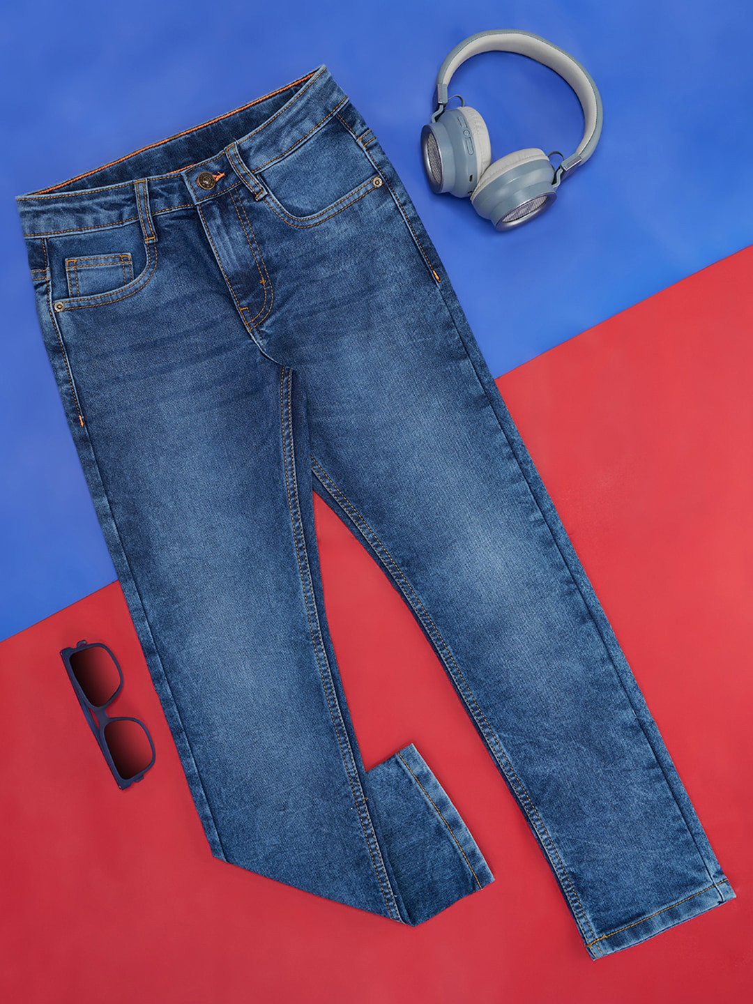

Pantaloons Junior Boys Blue Mildly Distressed Light Fade Jeans