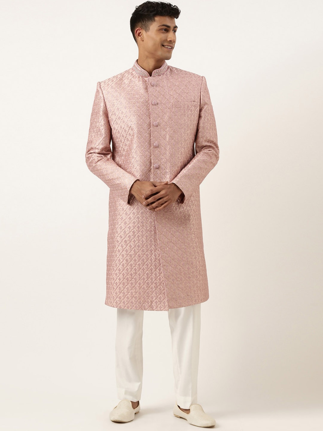 

TheEthnic.Co Men Embroidered Mandarin Collar Sherwani Set, Pink