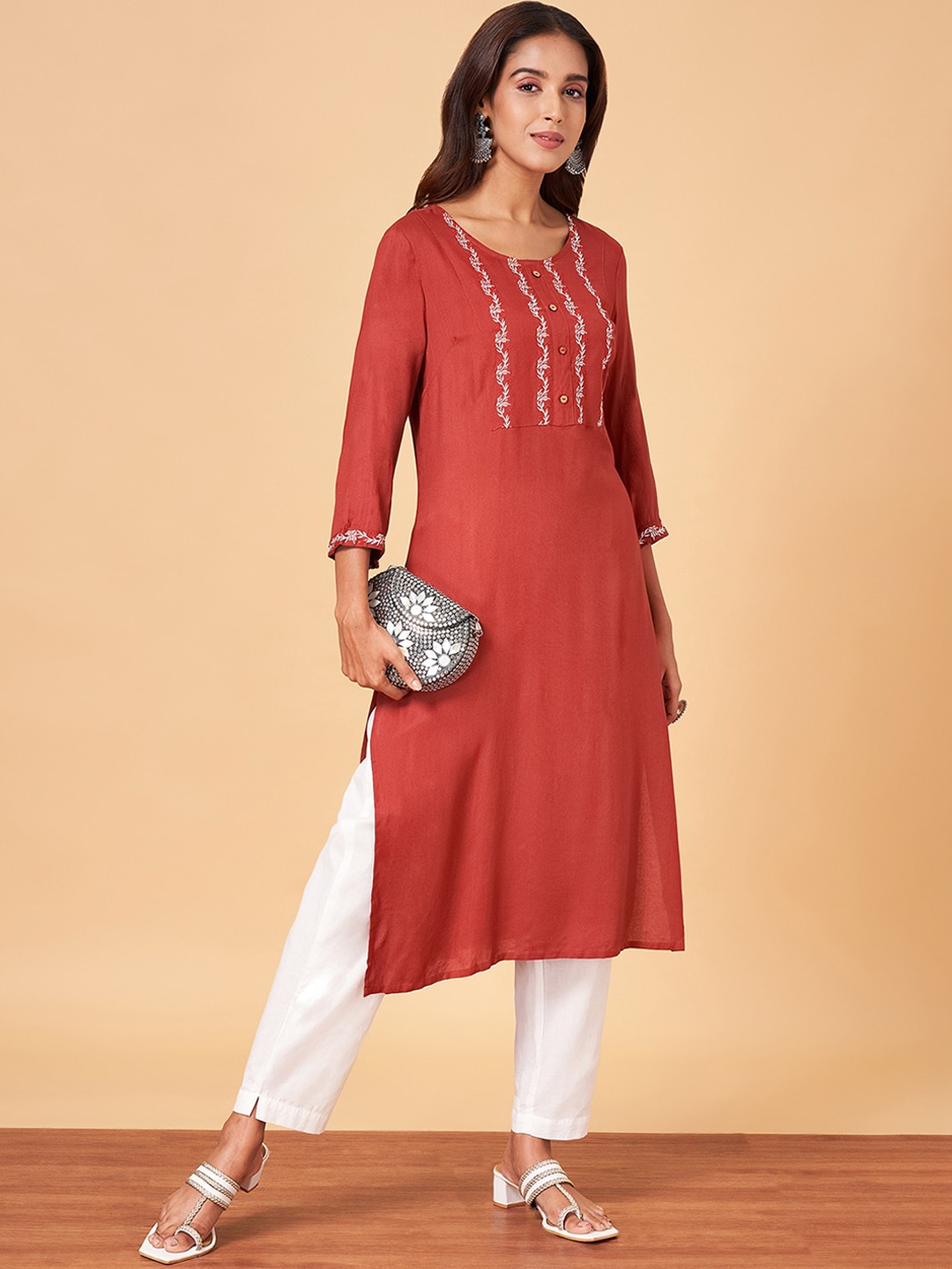 

YU by Pantaloons Floral Yoke Design Thread Work Straight Kurta, Rust
