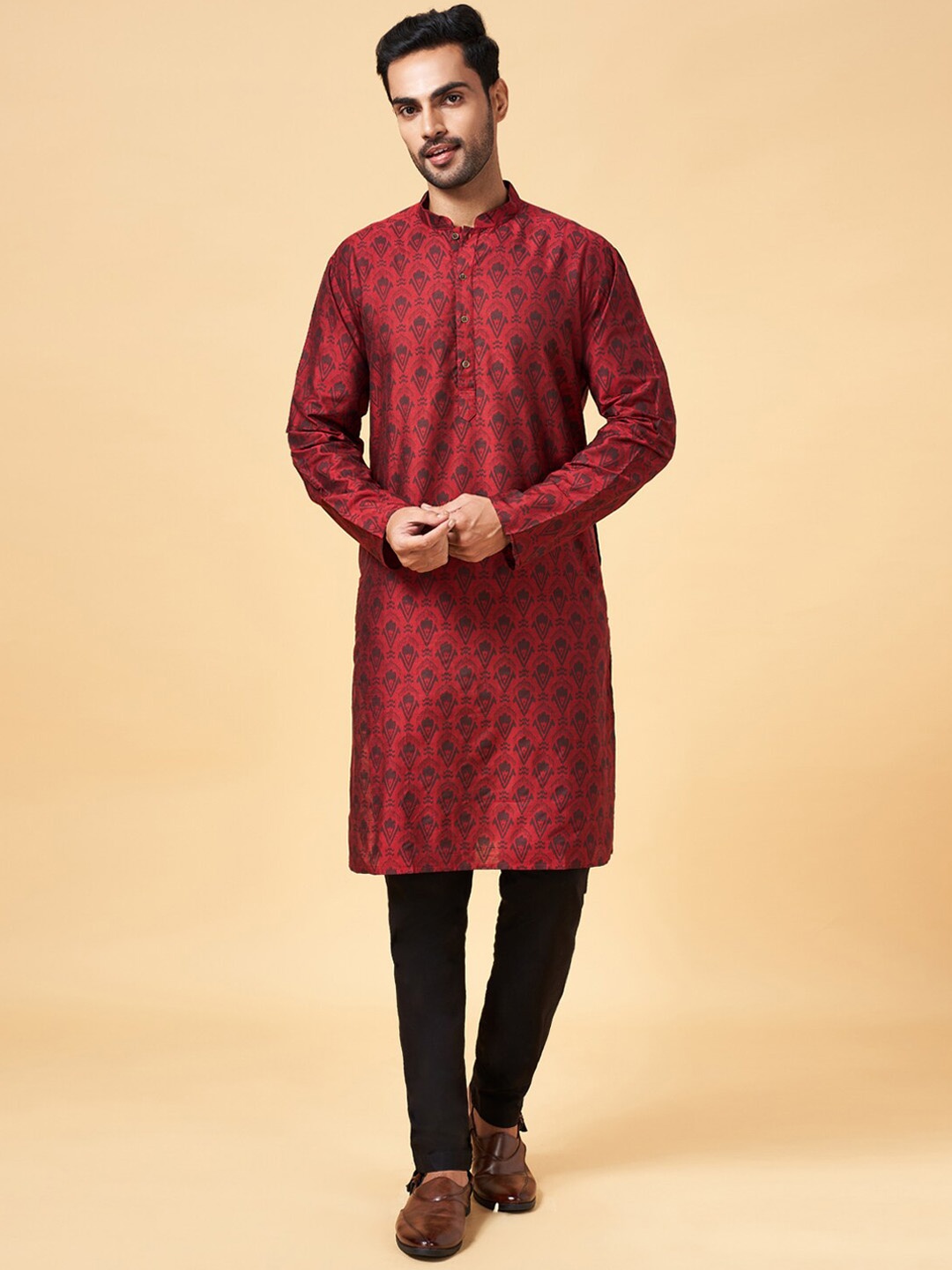 

indus route by Pantaloons Ethnic Motifs Printed Regular Kurta, Red