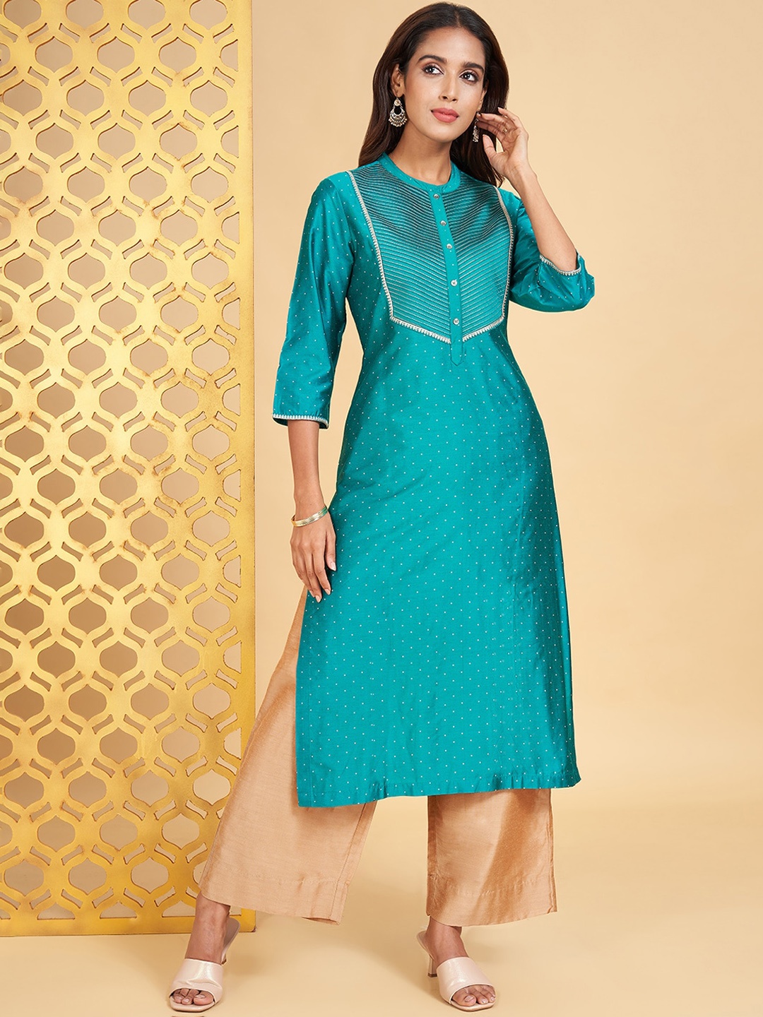 

RANGMANCH BY PANTALOONS Printed Mandarin Collar Kurta, Green