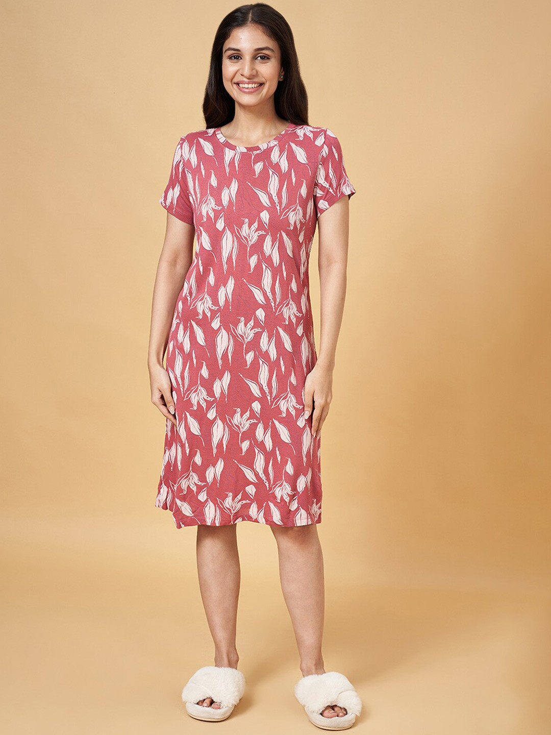 

Dreamz by Pantaloons Floral Printed T-shirt Nightdress, Mauve