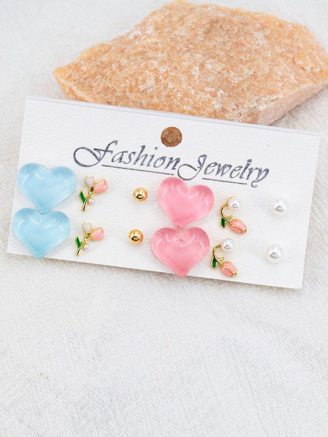 

VIEN Set Of 6 Gold-Toned Heart Shaped Studs Earrings
