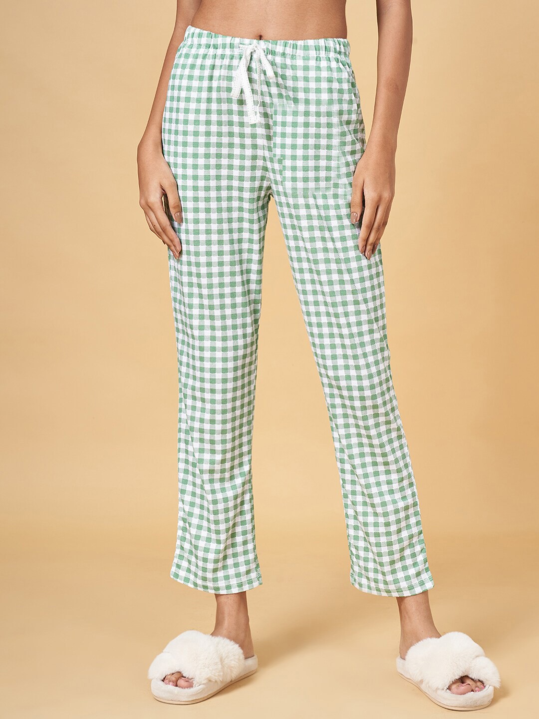 

Dreamz by Pantaloons Women Checked Cotton Lounge Pants, Green