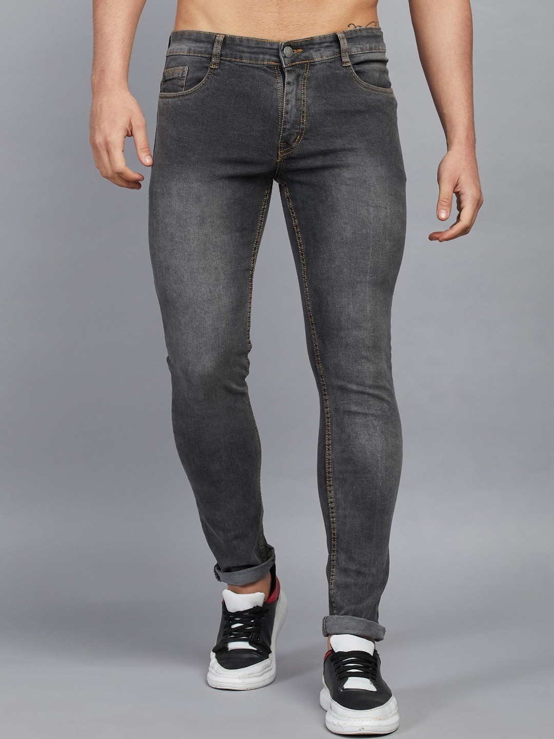 

STUDIO NEXX Men Slim Fit Clean Look Light Fade Stretchable Jeans, Grey