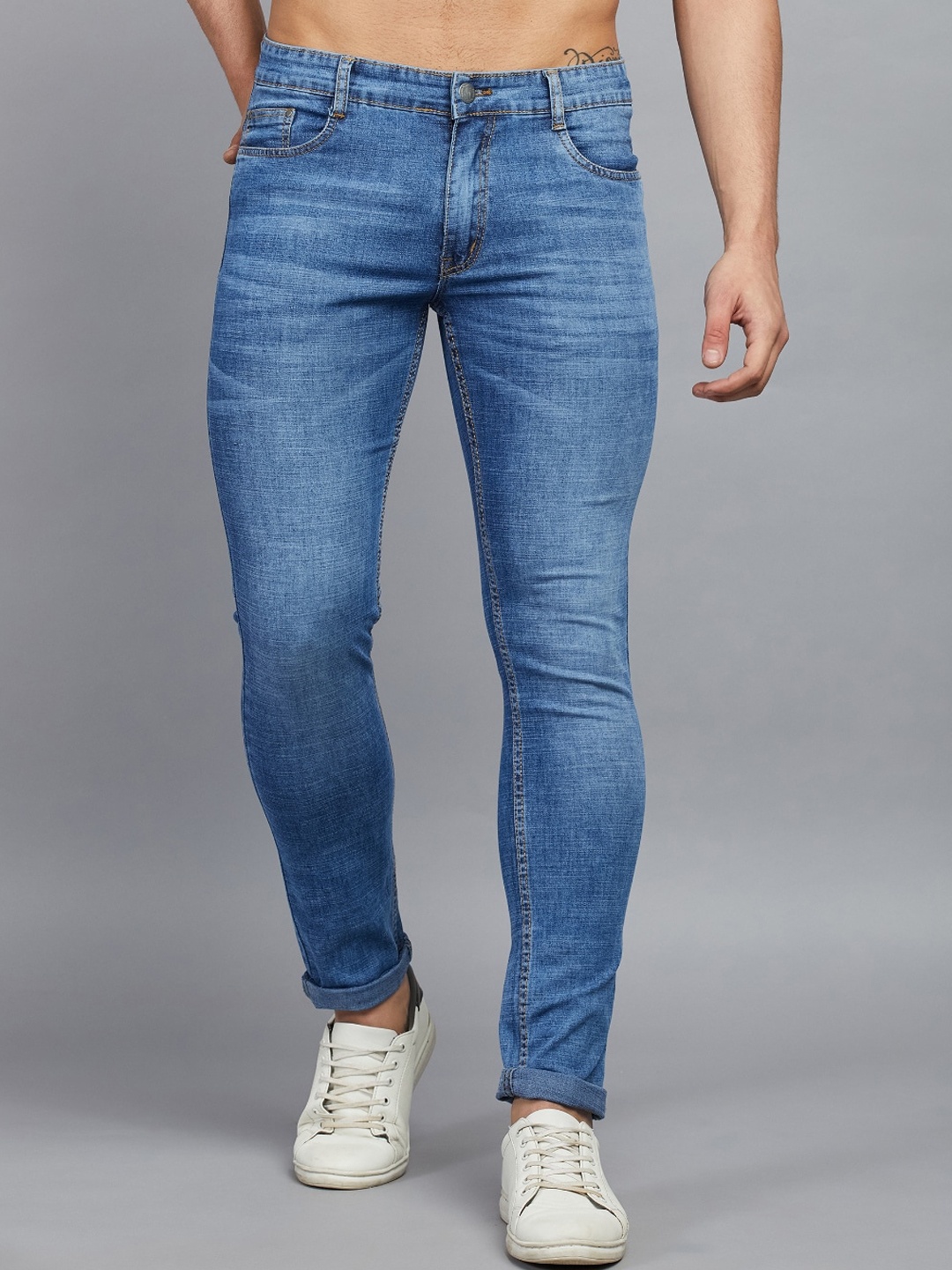 

STUDIO NEXX Slim Fit Low-Rise Whiskers and Chevrons Light Fade Stretchable Cotton Jeans, Blue