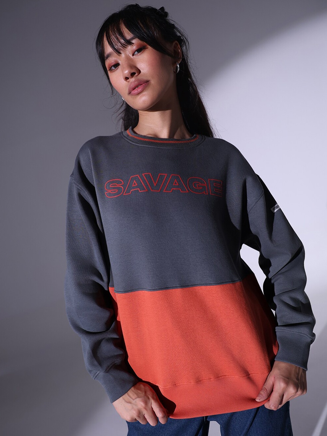 

Hubberholme Colourblocked Round Neck Cotton Sweatshirt, Grey