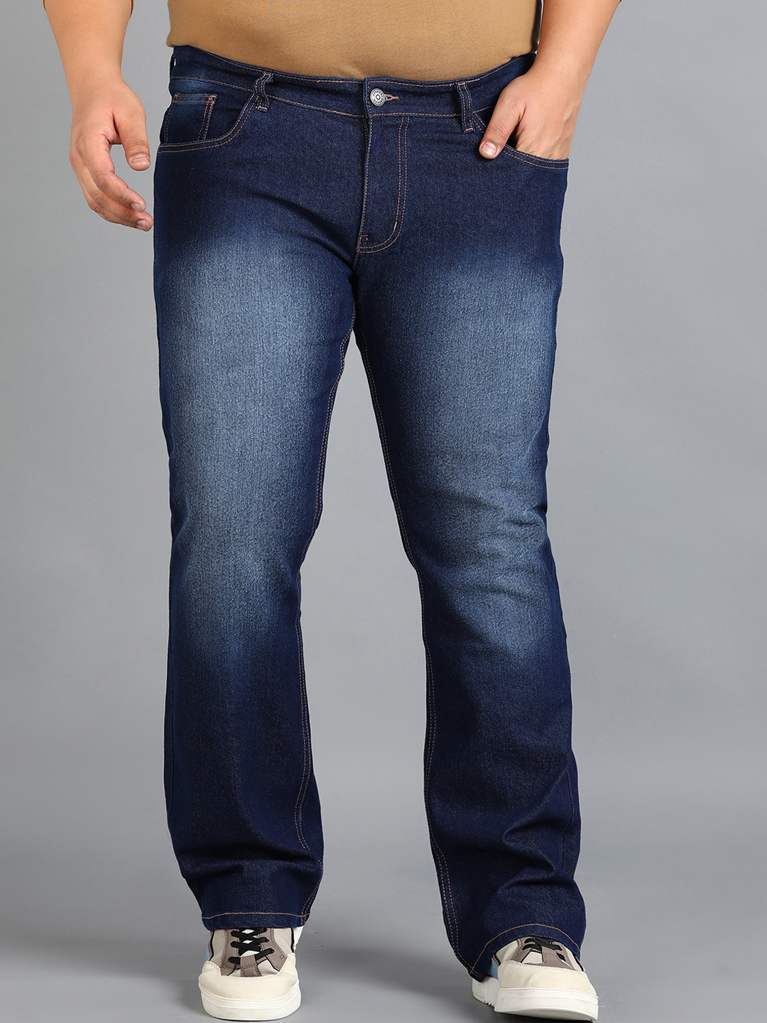 

Urbano Plus Men Bootcut Heavy Fade Stretchable Jeans, Navy blue