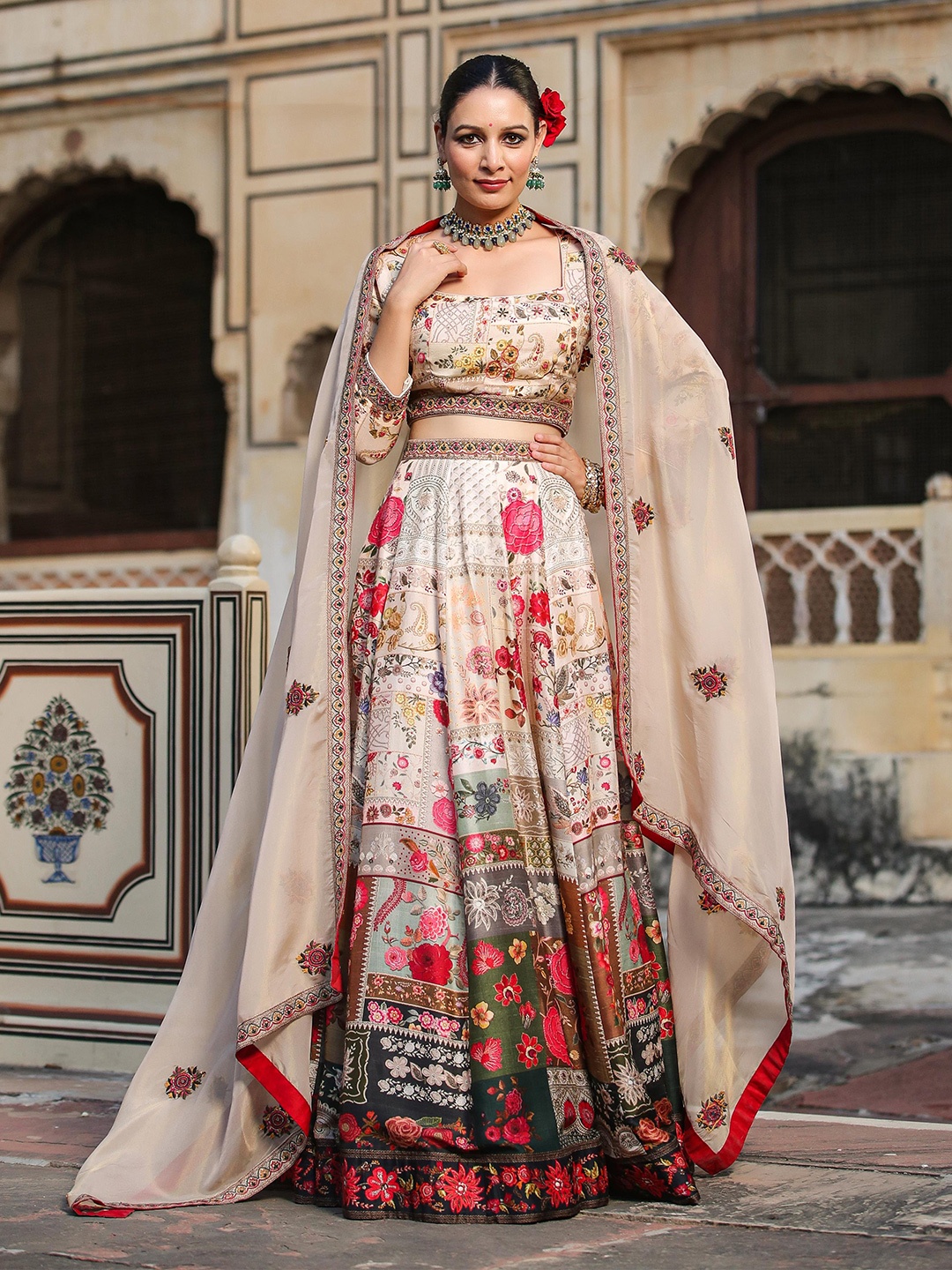 

SCAKHI Embroidered Ready to Wear Lehenga & Blouse With Dupatta, Beige