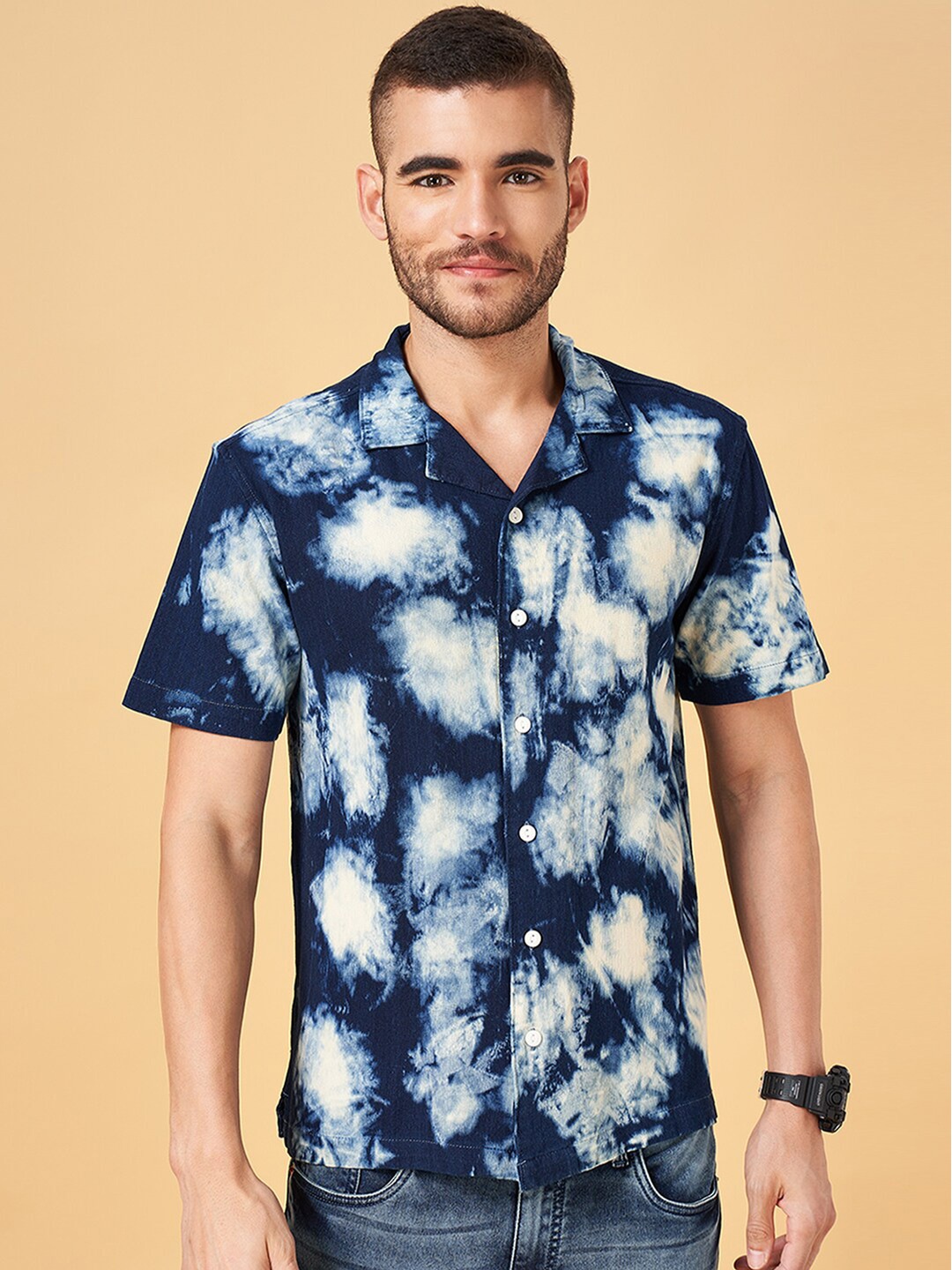 

People Blue Slim Fit Abstract Printed Pure Cotton Casual Shirt