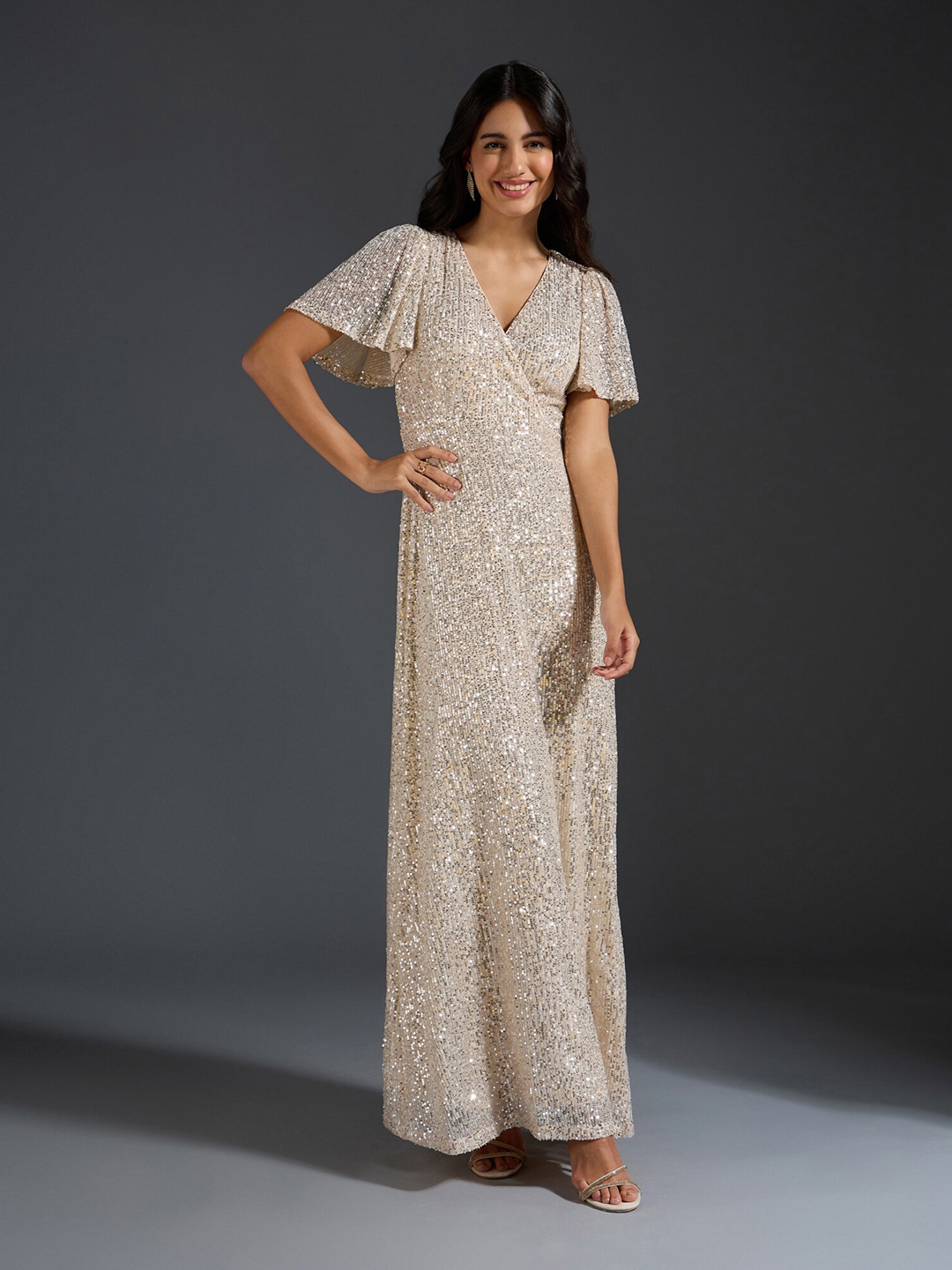 

20Dresses Cream-Coloured Embellished V-Neck Flared Sleeve Sequinned Maxi Dress