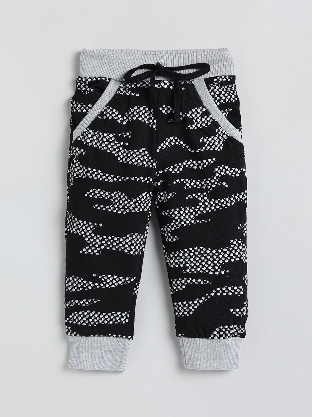 

Olio Kids Boys Printed Cotton Joggers, Black