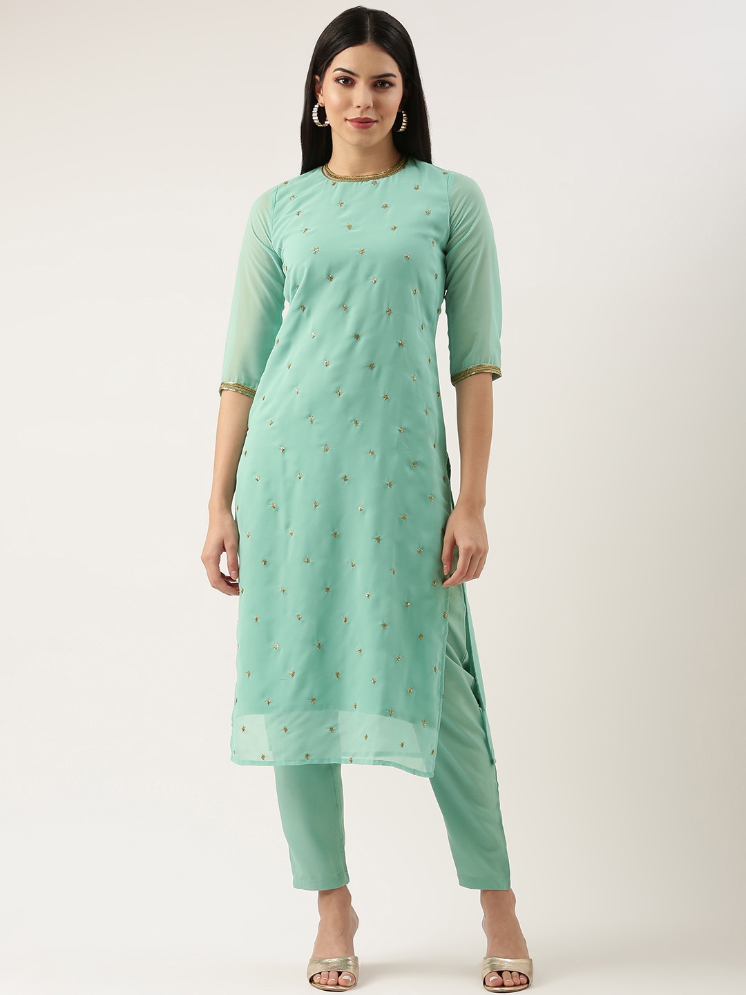 

Saanjh Floral Embroidered Sequinned Kurta with Trousers, Sea green