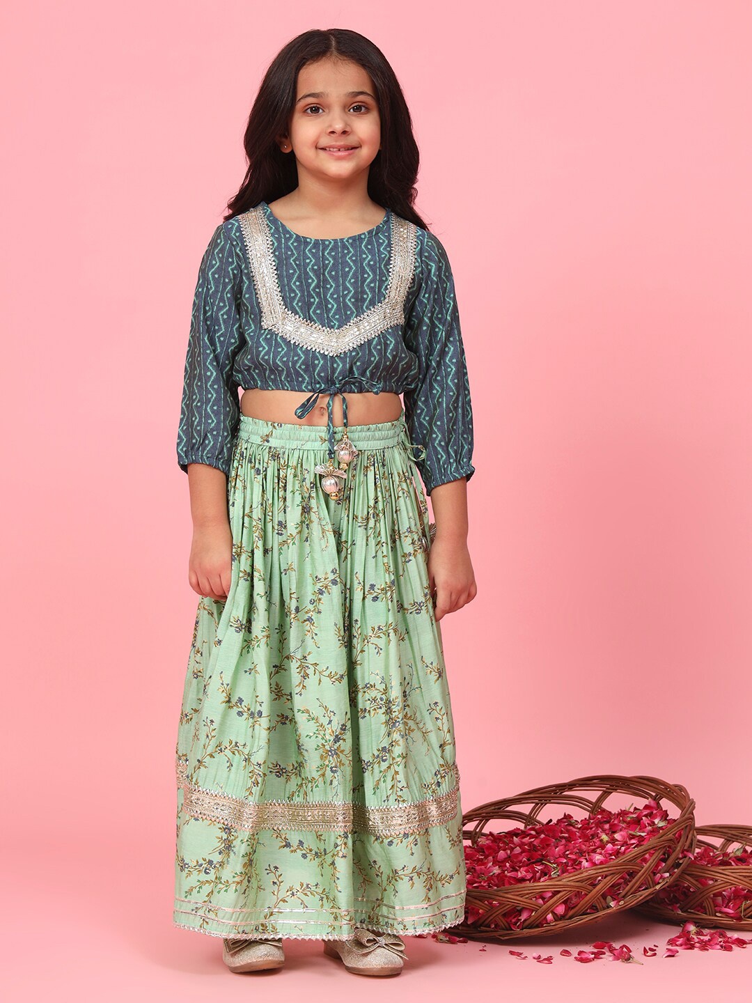 

Readiprint Fashions Girls Printed Ready to Wear Lehenga & Blouse, Green