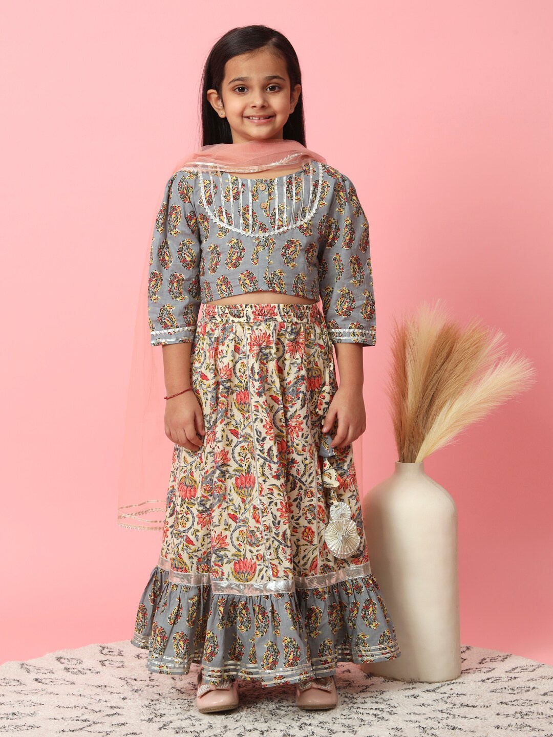 

Readiprint Fashions Girls Printed Ready to Wear Lehenga & Blouse With Dupatta, Grey