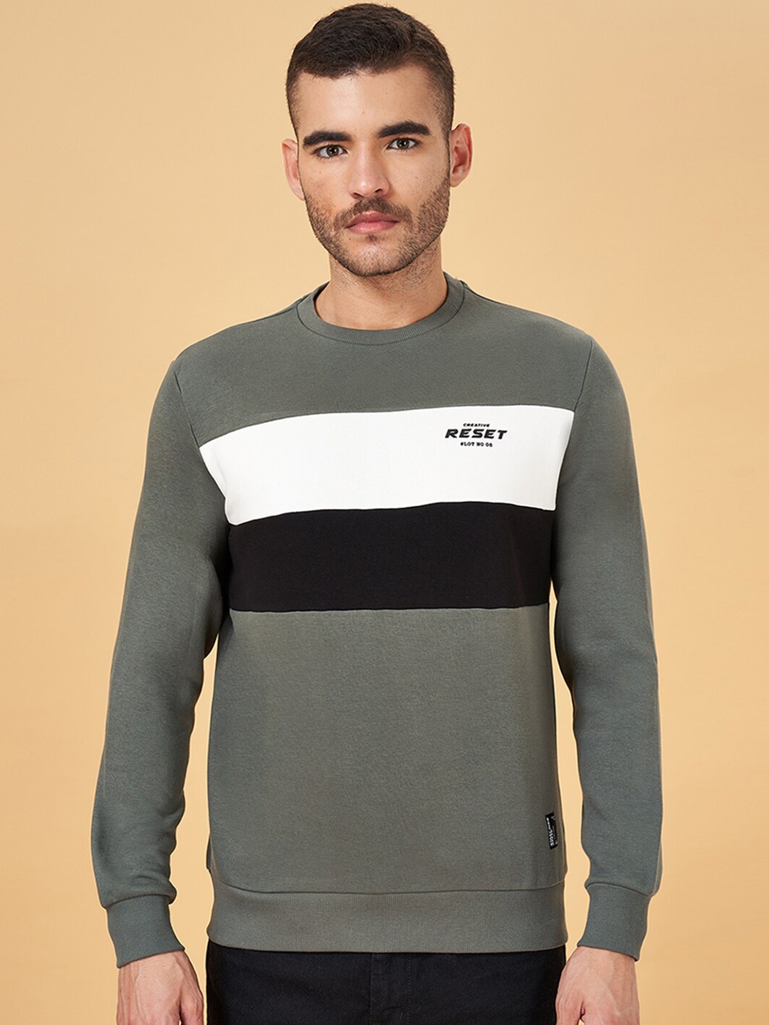 

People Olive Green Colourblocked Round Neck Sweatshirt