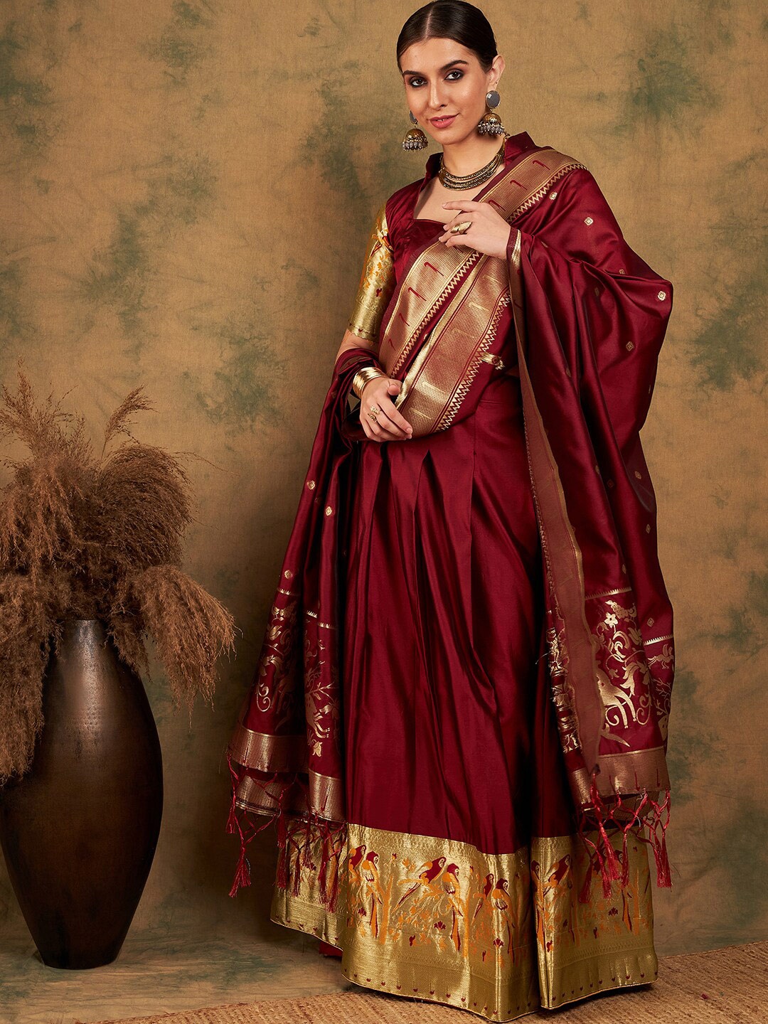 

Sangria Woven-Designed Semi-Stitched Lehenga & Unstitched Blouse With Dupatta, Maroon