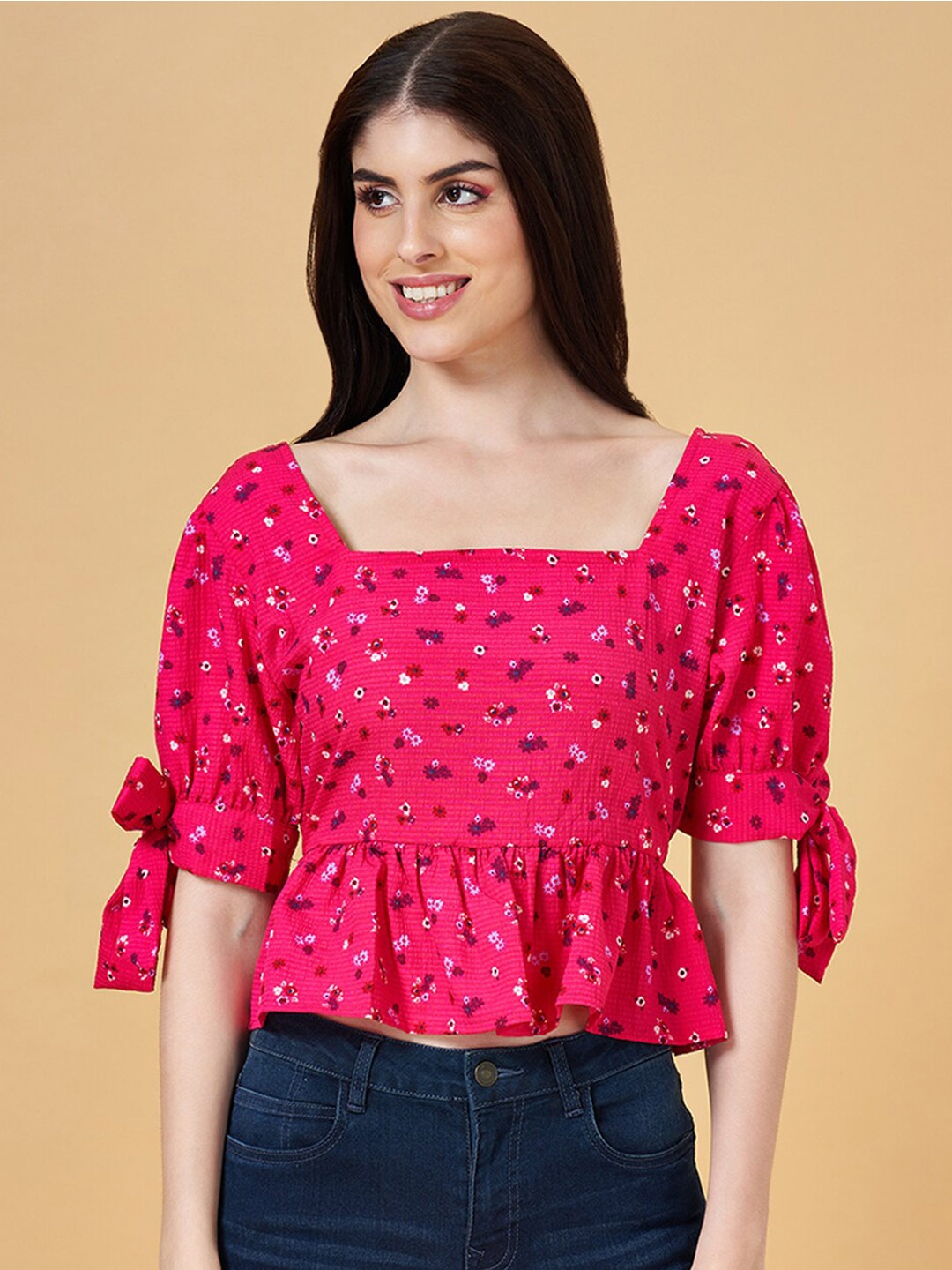 

People Pink Floral Printed Square Neck Puff Sleeves Gathered Detailed Peplum Crop Top