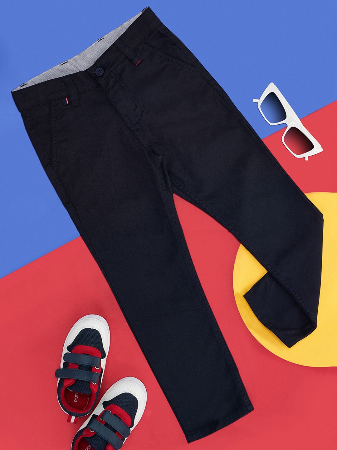 

Pantaloons Junior Boys Regular Trousers, Navy blue