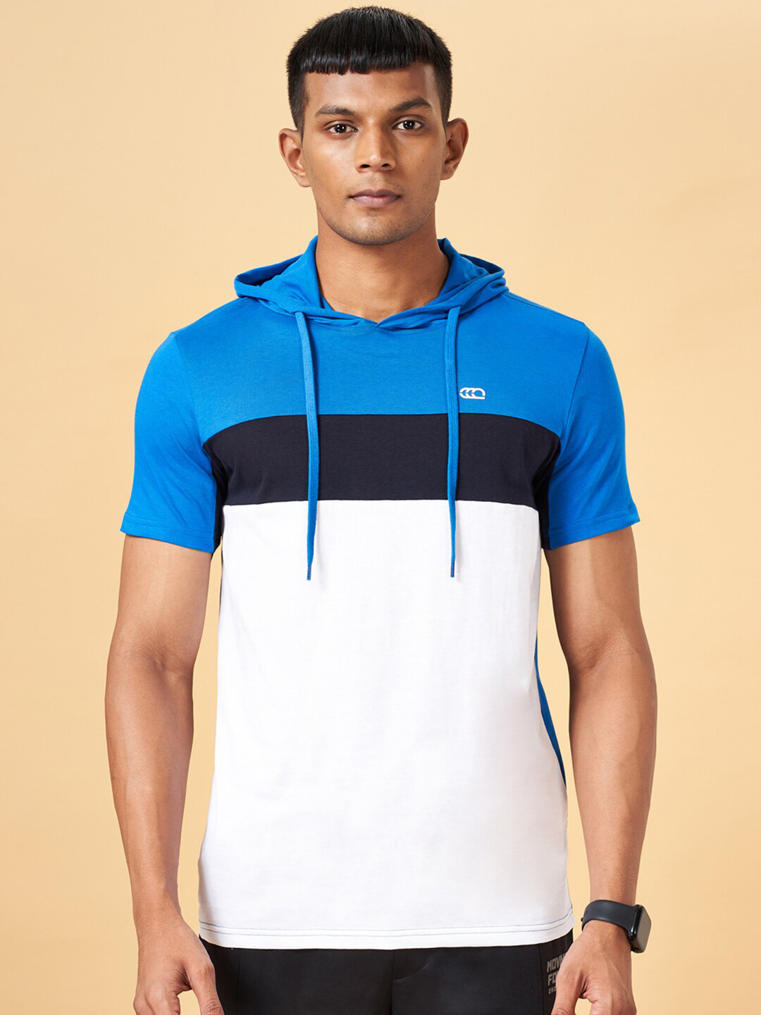 

Ajile by Pantaloons Colourblocked Hooded Short Sleeve Slim Fit T-shirt, Blue