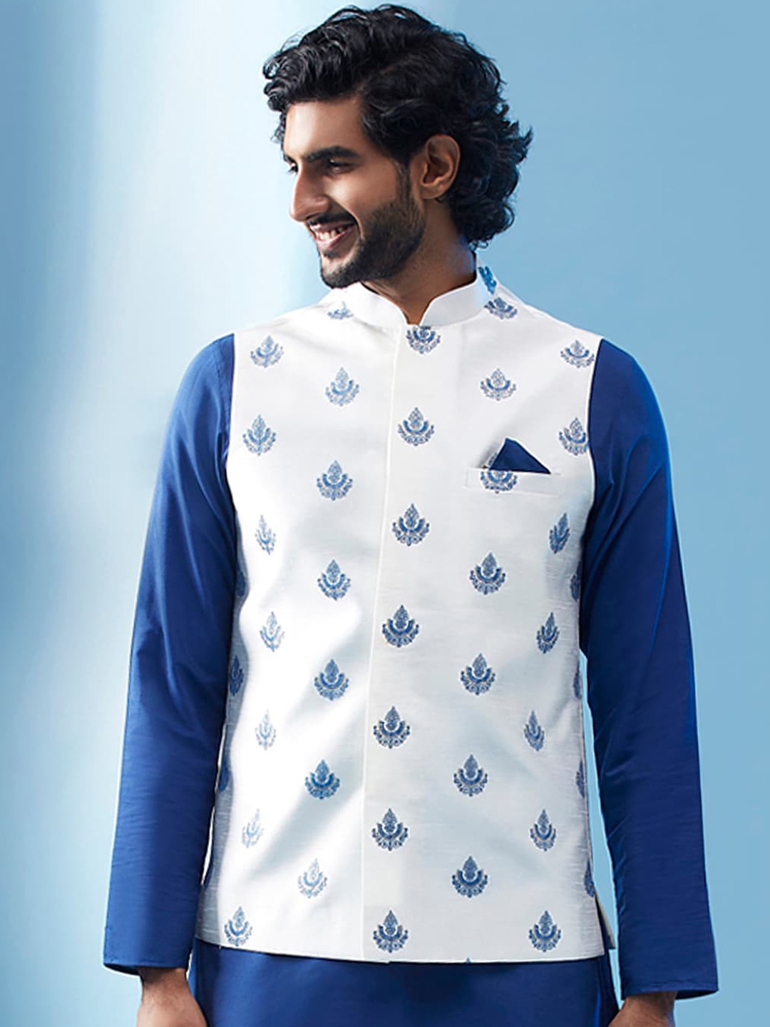 

KISAH Woven Design Nehru Jacket, White