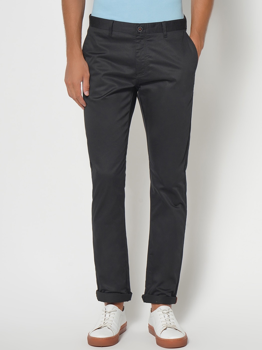 

Blackberrys Men Slim Fit Mid-Rise Regular Trousers, Black
