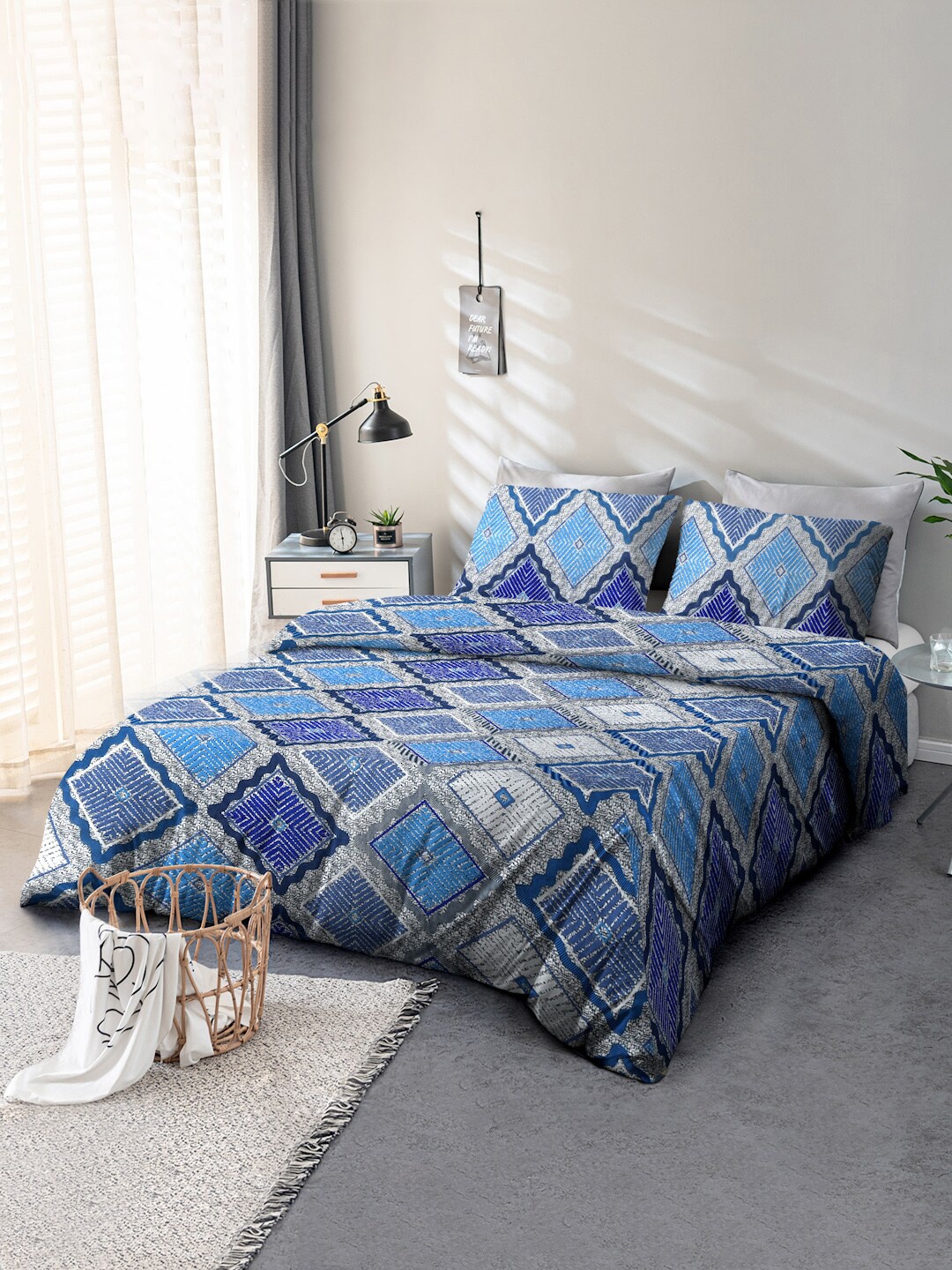 Cortina Teal 
