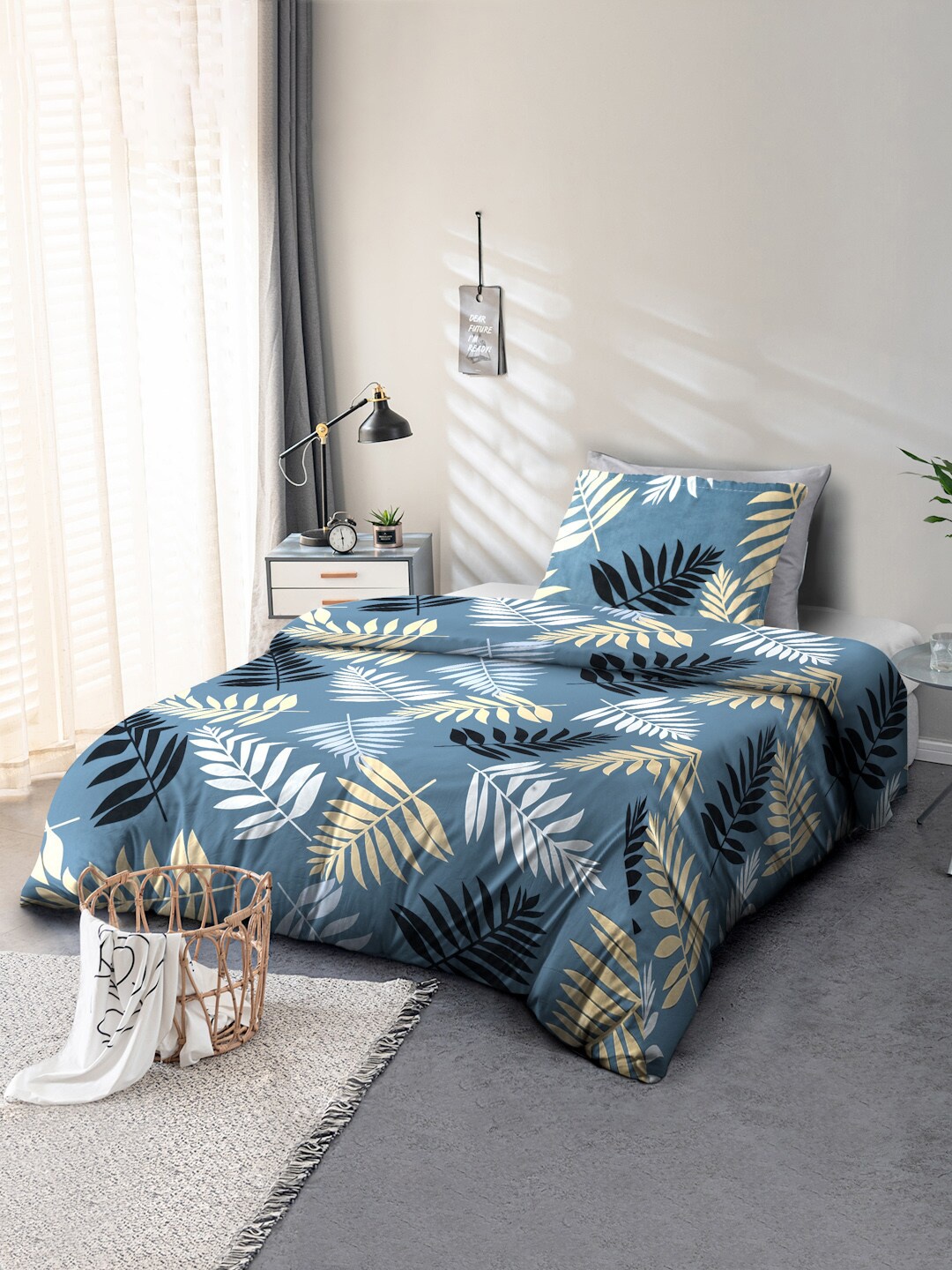 

Cortina Blue & Yellow Floral 110 TC Single Bedsheet with 1 Pillow Cover