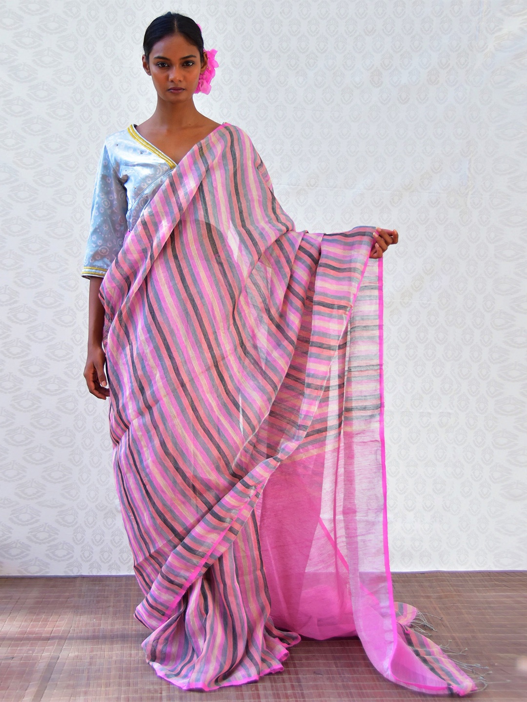 

Chidiyaa Striped Linen Blend Saree, Rose