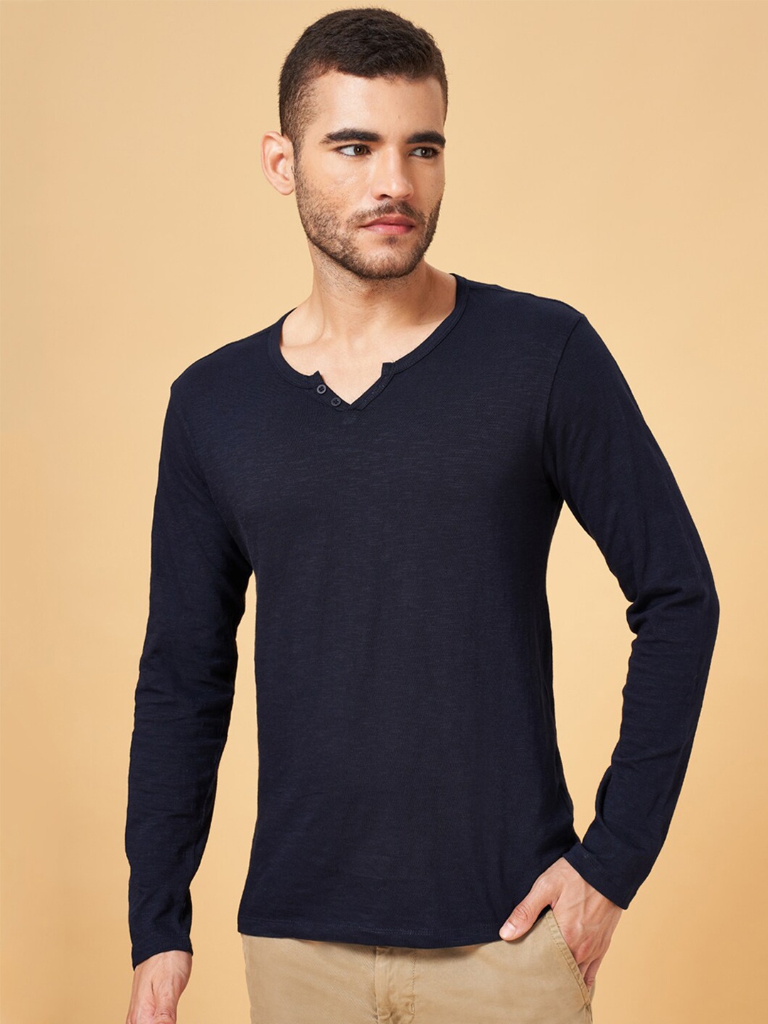 

Urban Ranger by pantaloons Henley Neck Slim Fit T-Shirt, Navy blue