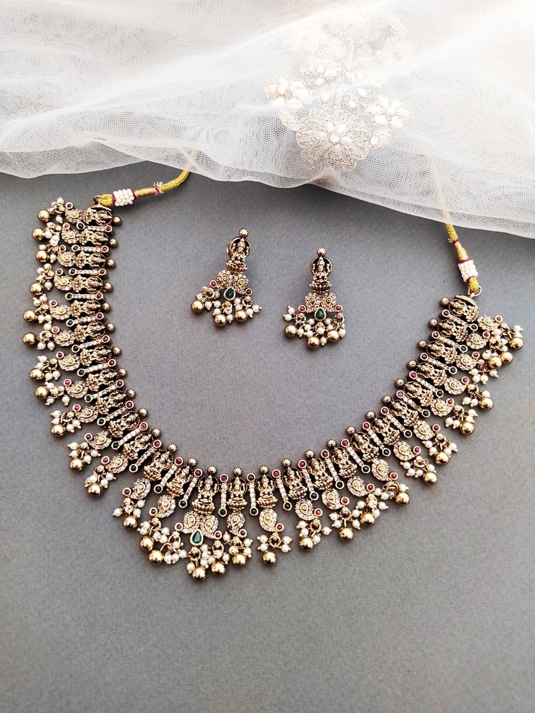 

Pihtara Jewels Oxidized Silver-Plated AD-Studded & Beaded Temple Jewellery Set
