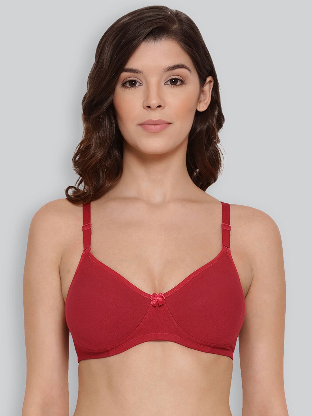 

LYRA Combed Cotton Seamless Moulded Encircled Bra, Red